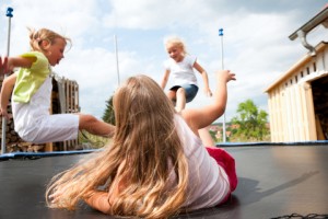 5 ways to entertain the kids at home